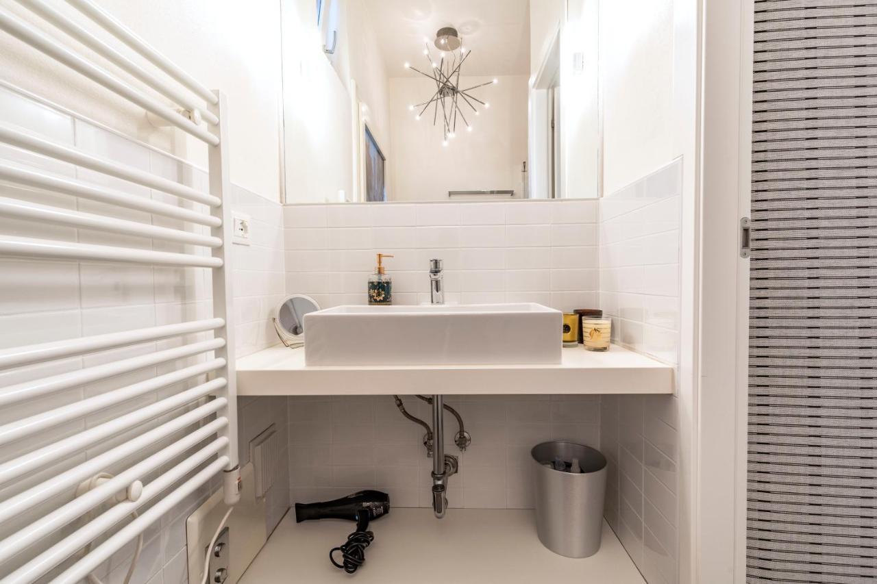 Snug Apartment With Private Courtyard M0270422677 ヴェネツィア エクステリア 写真