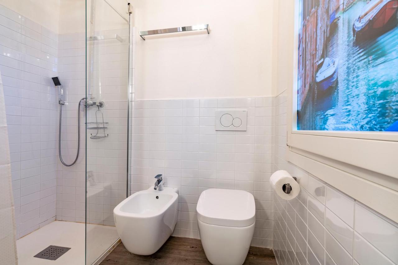 Snug Apartment With Private Courtyard M0270422677 ヴェネツィア エクステリア 写真