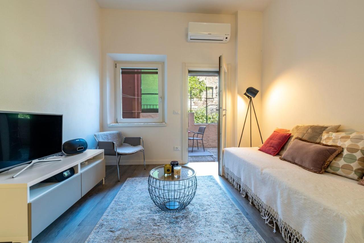 Snug Apartment With Private Courtyard M0270422677 ヴェネツィア エクステリア 写真